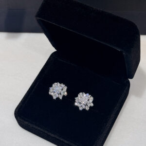 La Vie Joaillier ~ Celeste Bloom Diamond Stud Earrings
