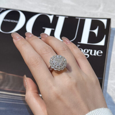 La Vie Joaillier ~ Radiant Bloom Diamond Ring